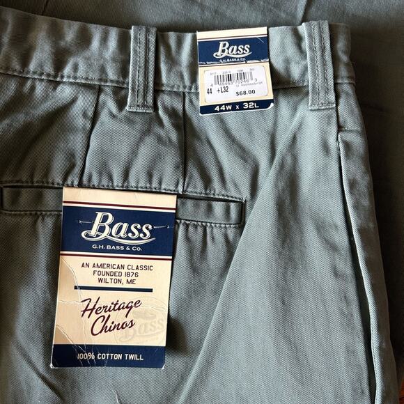 G.H. Bass & Co. Green Chinos - Picture 4 of 7